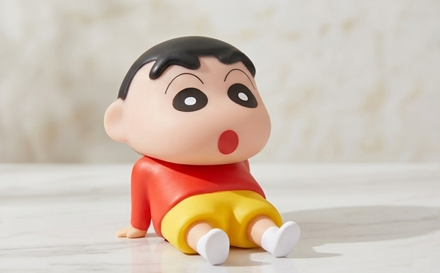 Shinchan DeskMate